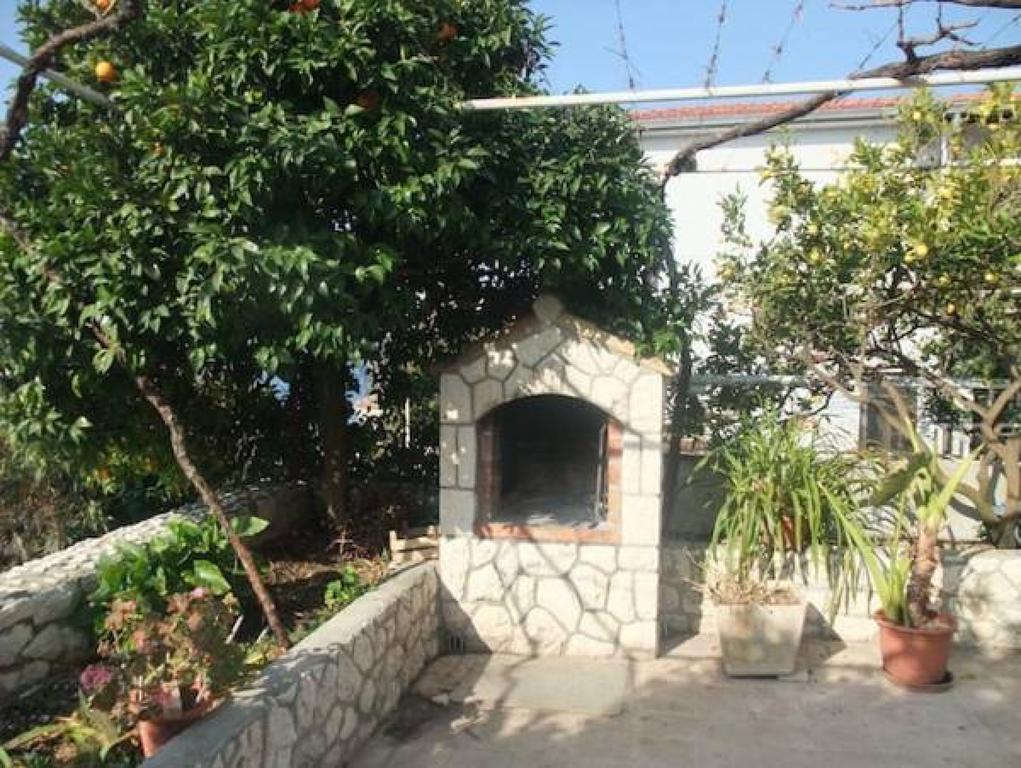 Vinka Tudor 3* Hvar Town